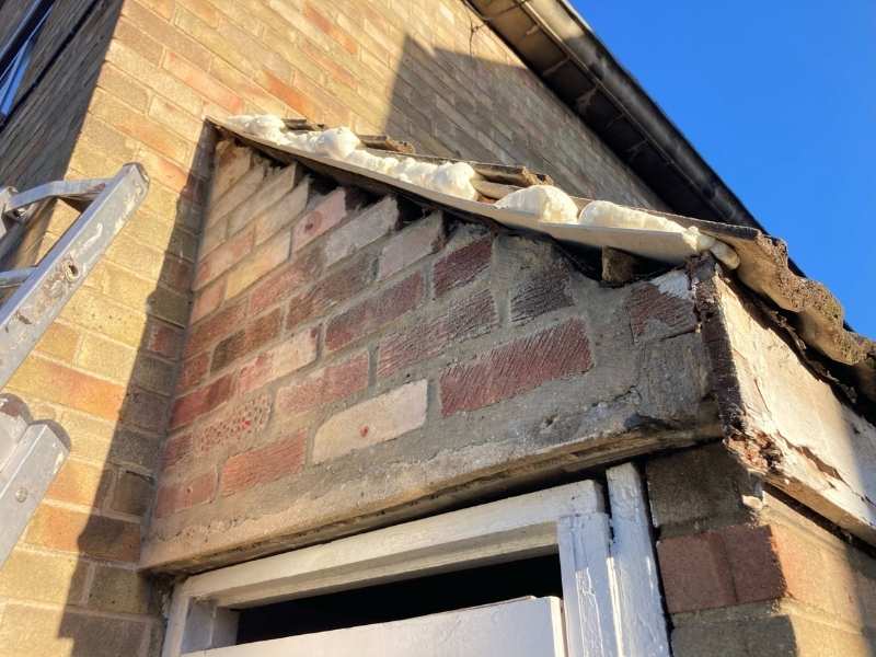 Roofer -fascias, soffits, guttering