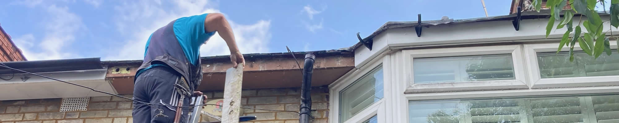 Roofer working in Cambridge