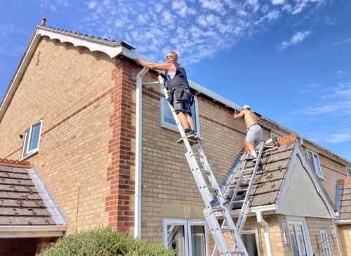 Roofer -fascias, soffits, guttering