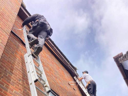 Roofer -fascias, soffits, guttering