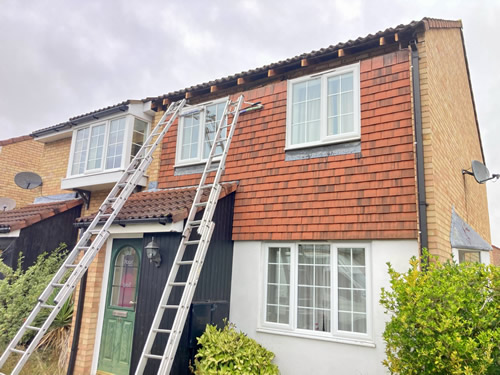 Roofer -fascias, soffits, guttering